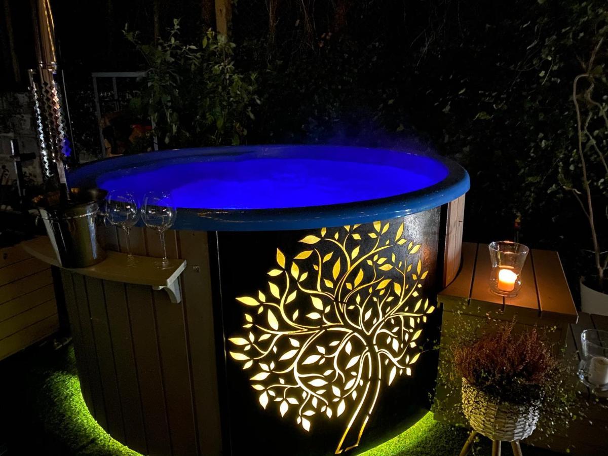Domek Inosasino Z Basenem I Sauna Екстериор снимка