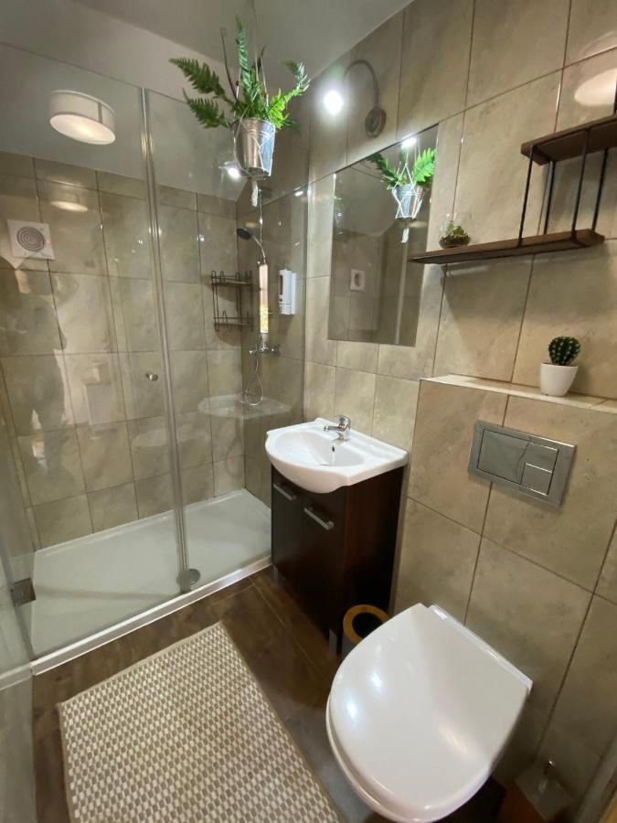 Domek Inosasino Z Basenem I Sauna Екстериор снимка