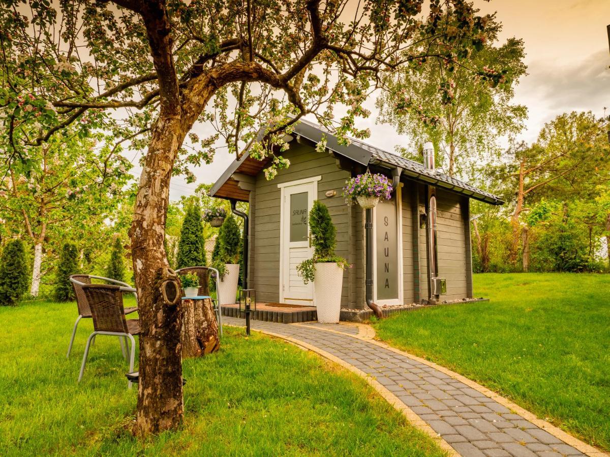 Domek Inosasino Z Basenem I Sauna Екстериор снимка